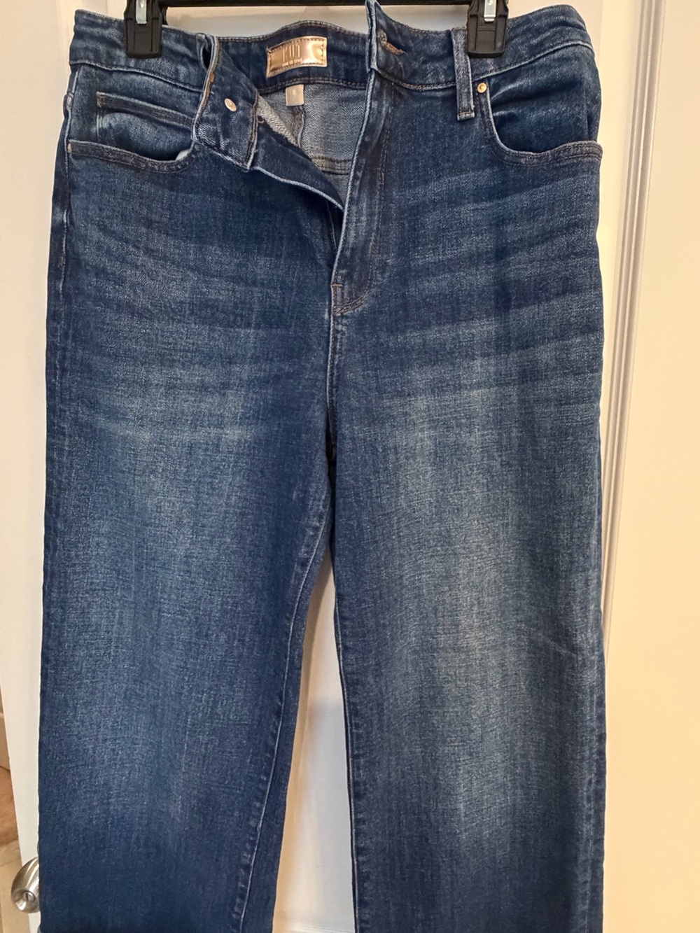 Kut from the Kloth Women's Dark Blue wide leg cropped cuffed jeans